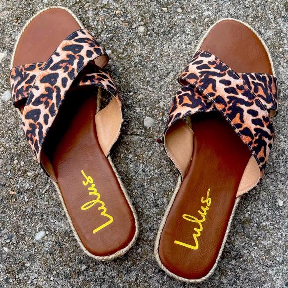 WOW stunning leopard print slides - Picture 1 of 5
